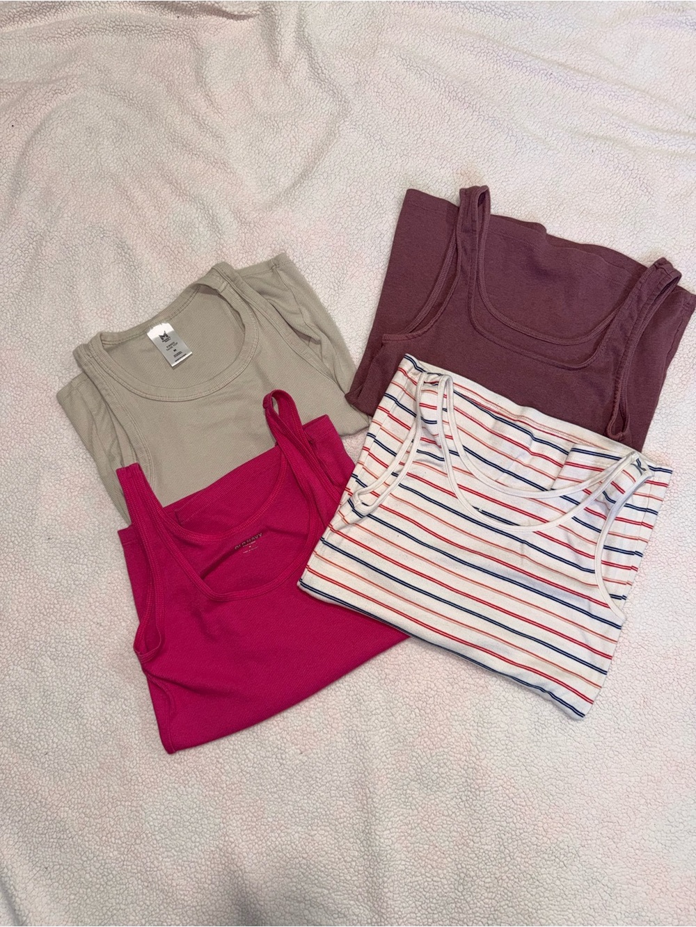 Bundle of women’s tank tops
